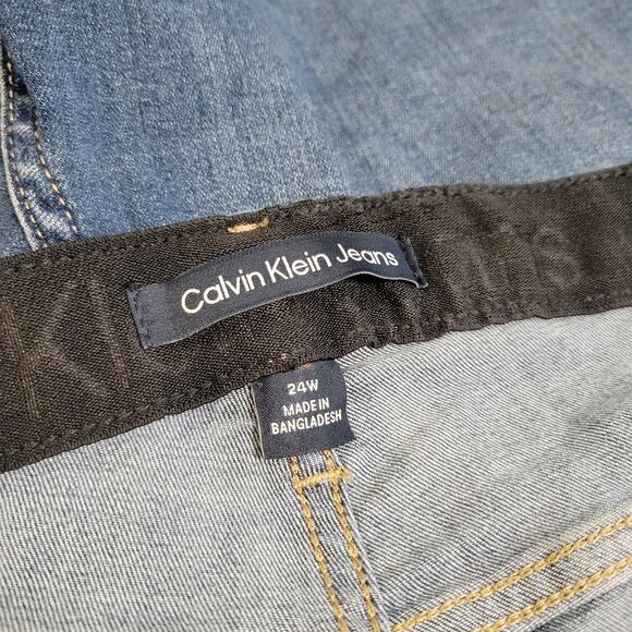 Calvin Klein Jeans Bermuda Cuffed Blue Denim Shorts Raw Hem NWT Plus Size 24W - Picture 10 of 11